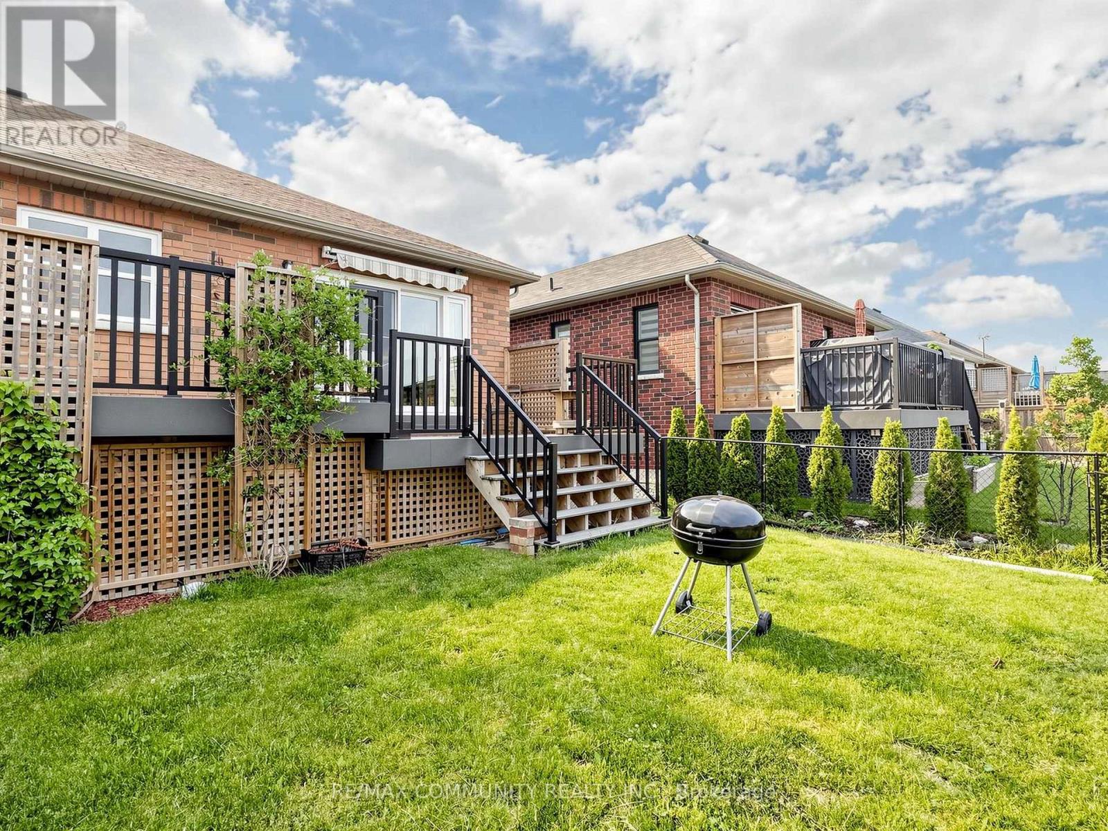 90 CORTLAND WAY - 41