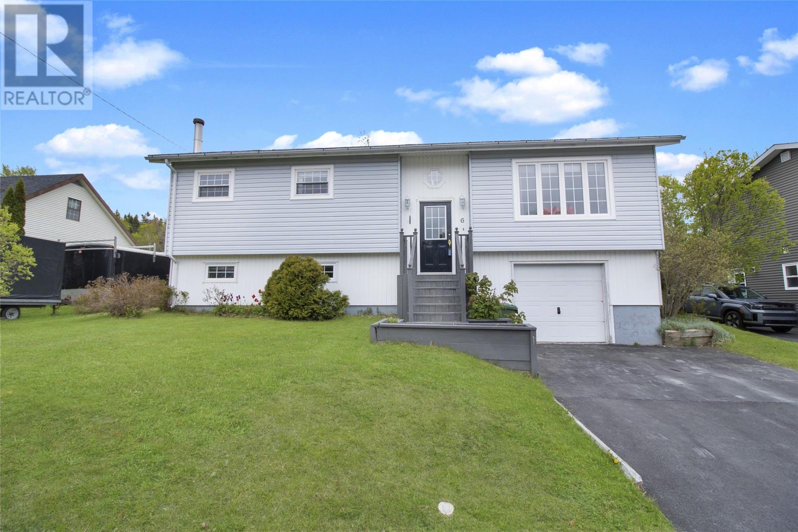 6 Drover Place - 1