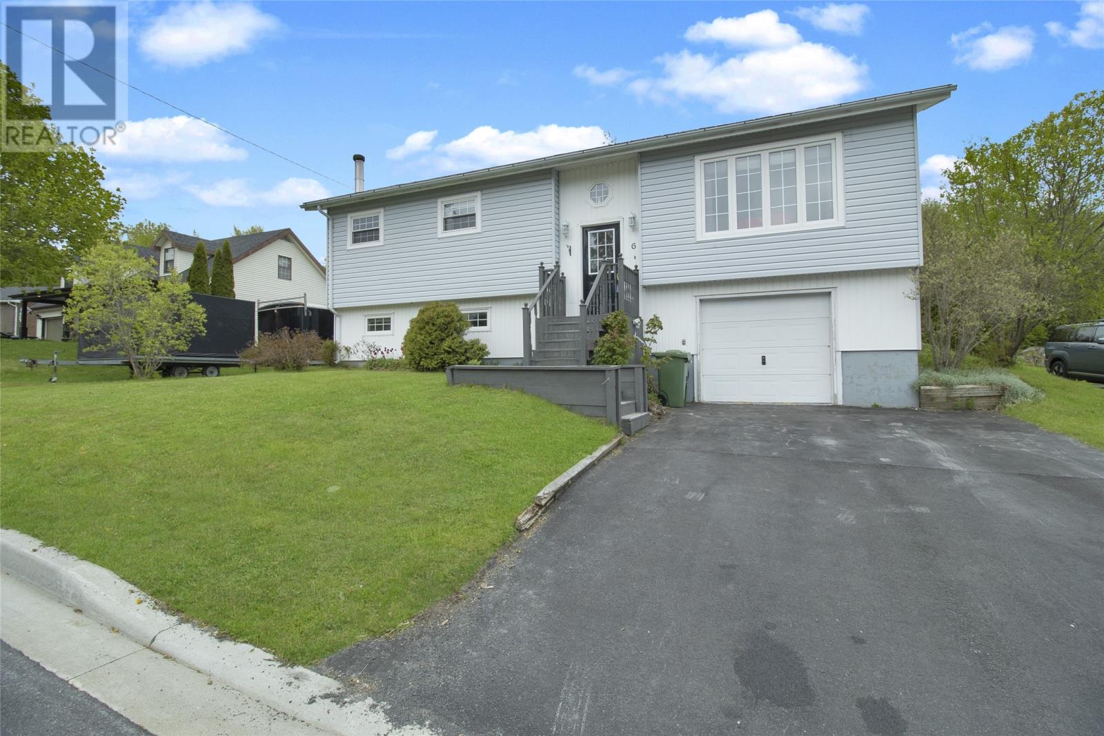 6 Drover Place - 2