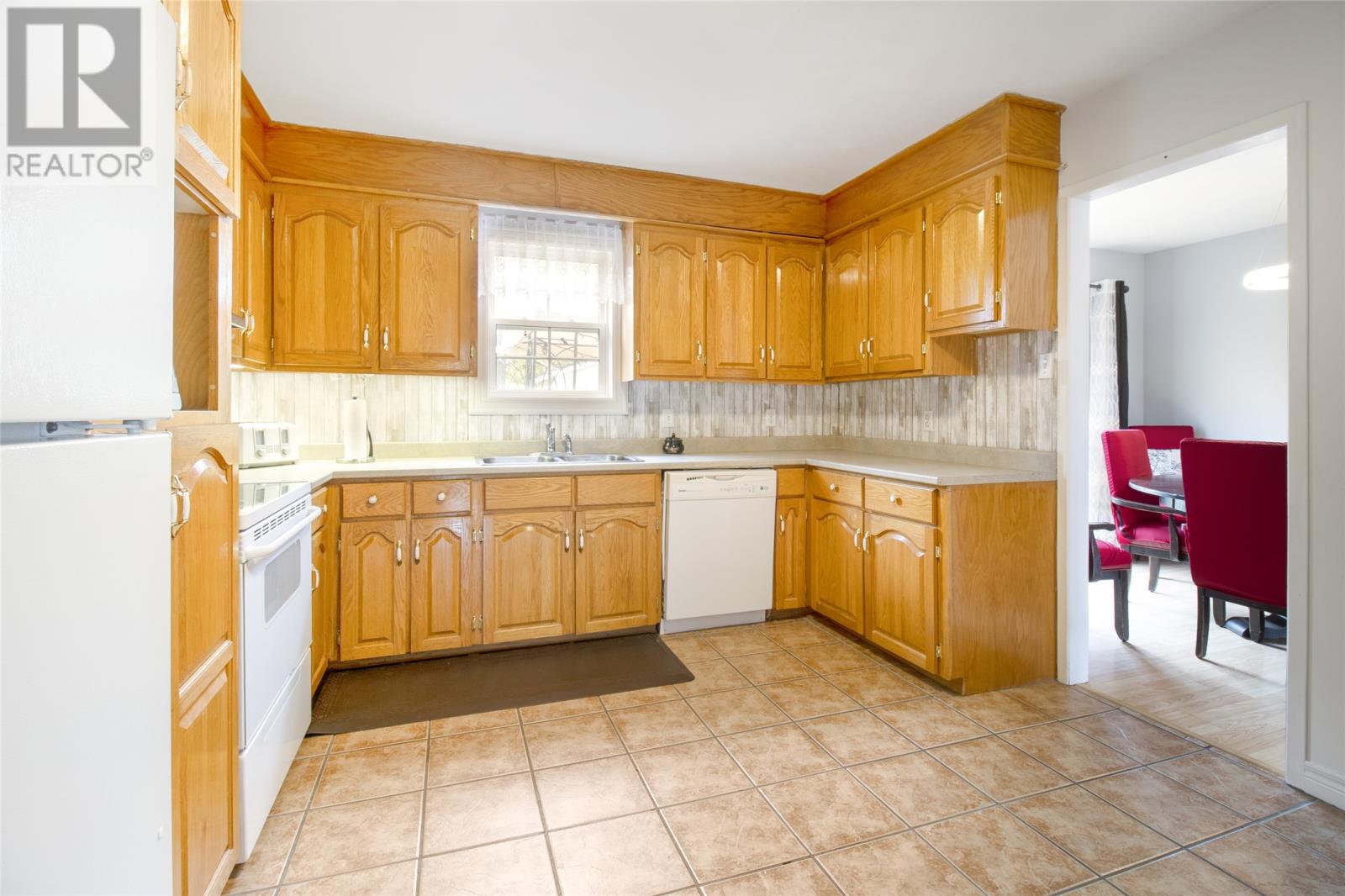 6 Drover Place - 4