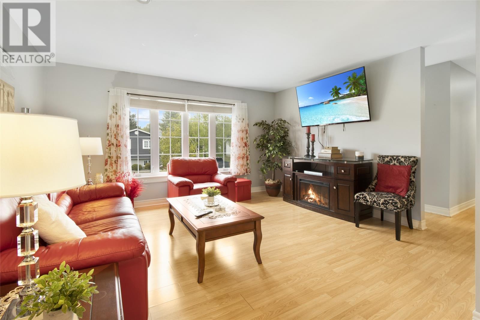 6 Drover Place - 7