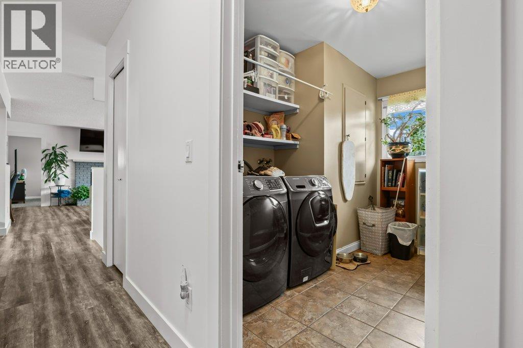 900 Hickory Road, Kelowna