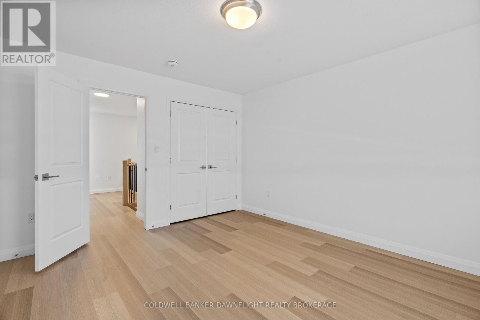 592 ALBERT STREET - 26