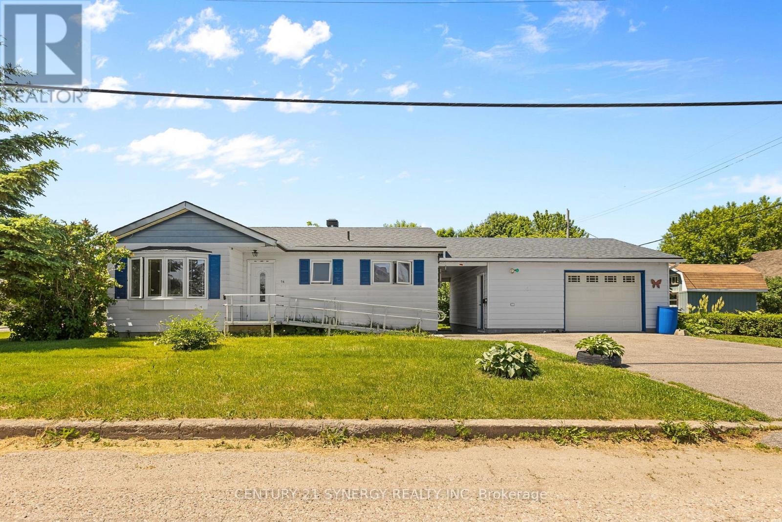 2 Bed, 1 Bath House for Sale in Arnprior – 76 BRIDGE STREET, Arnprior – MLS# X13444692 - Image 1