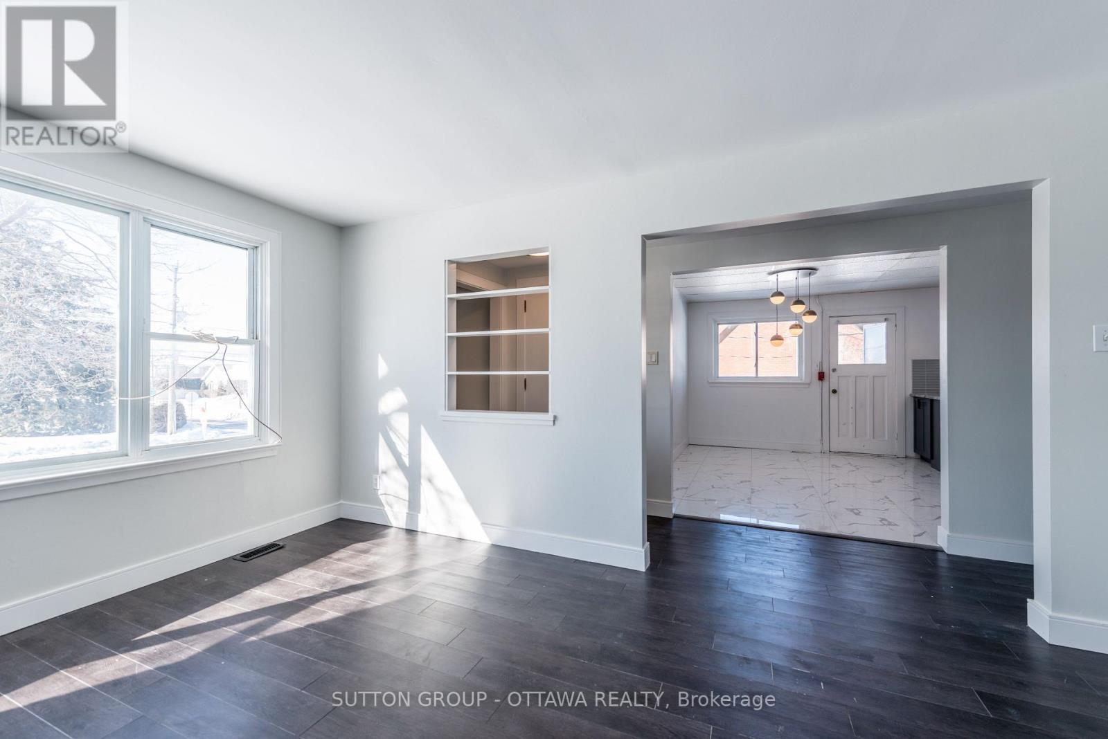 2 – 2419 PAGE ROAD, Ottawa. Luxury613. By Peter Sagos - Image 37