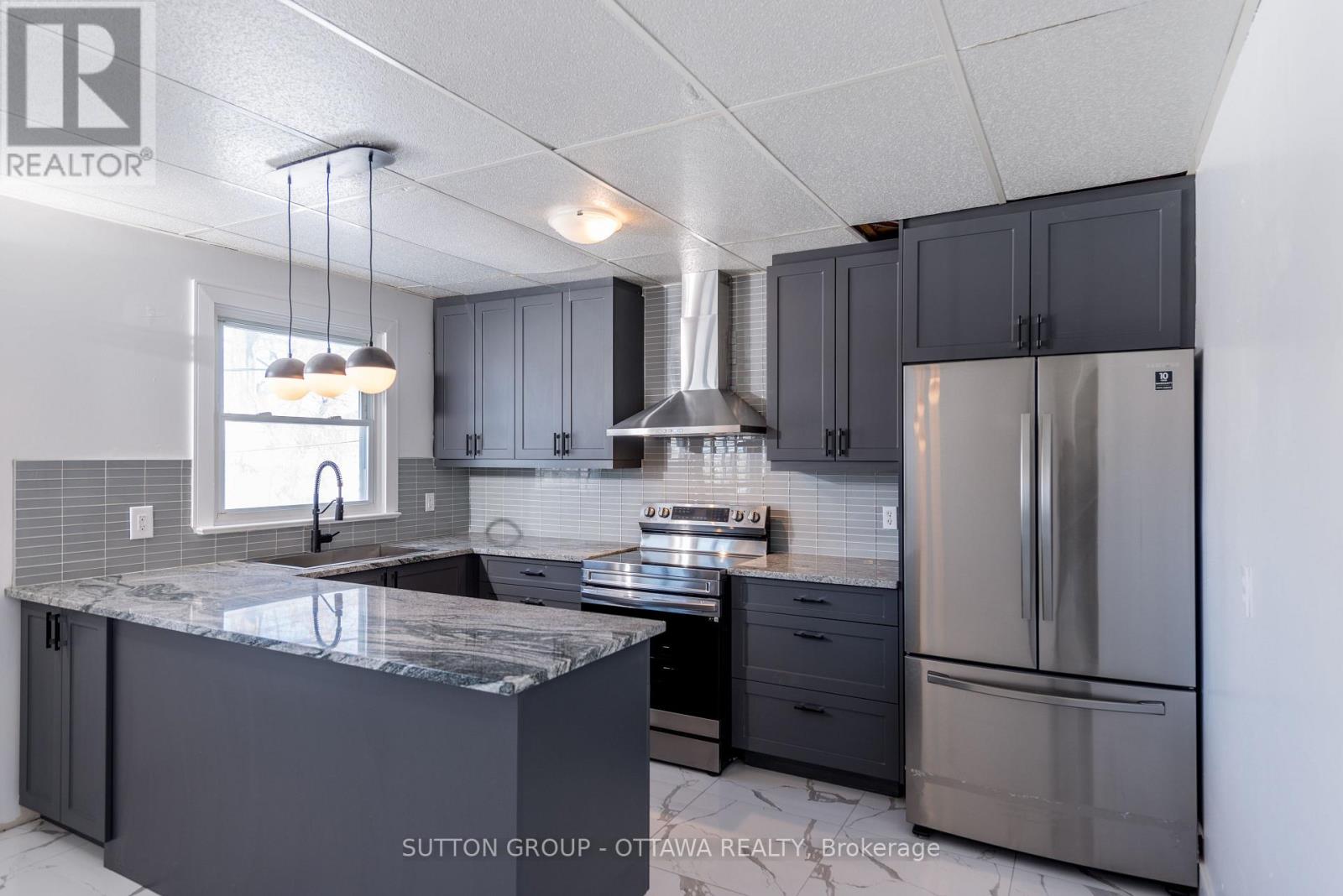 2 – 2419 PAGE ROAD, Ottawa. Luxury613. By Peter Sagos - Image 6