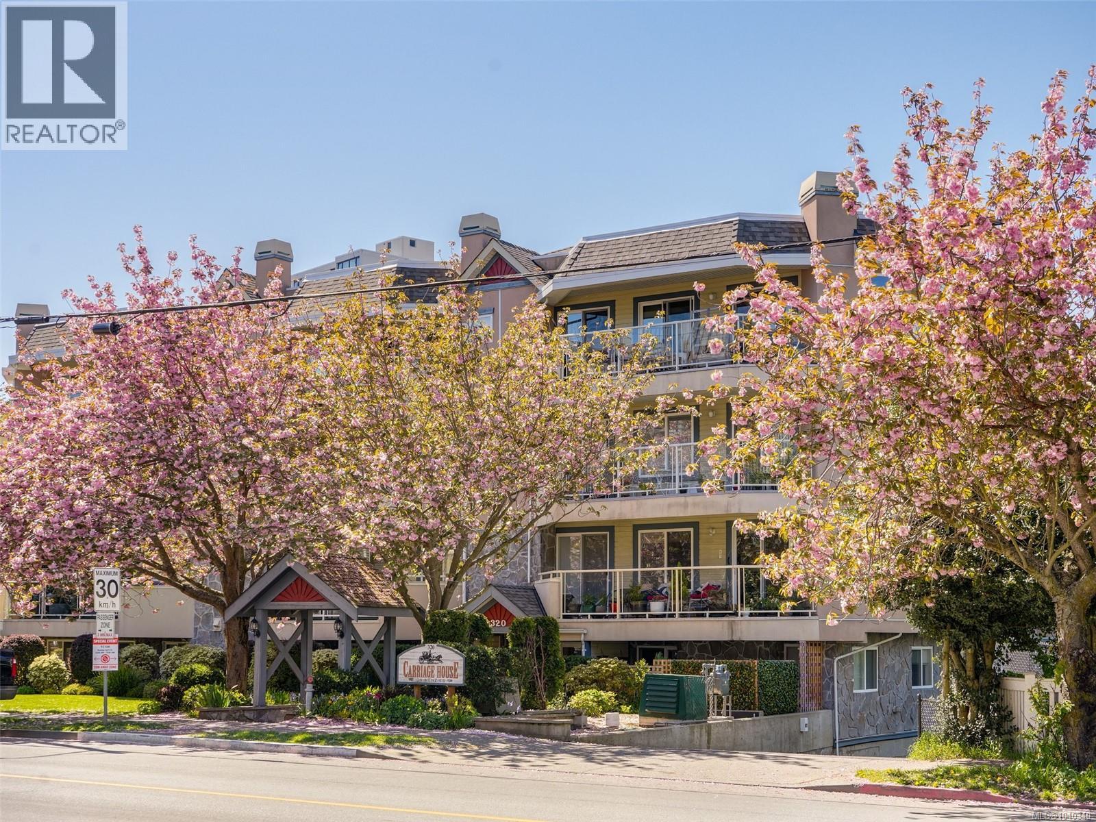#202 320 Menzies St - 23