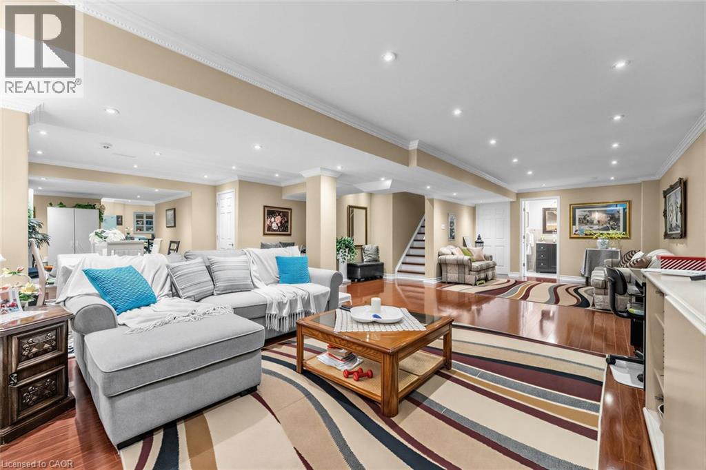 1098 HEPBURN Road - 30