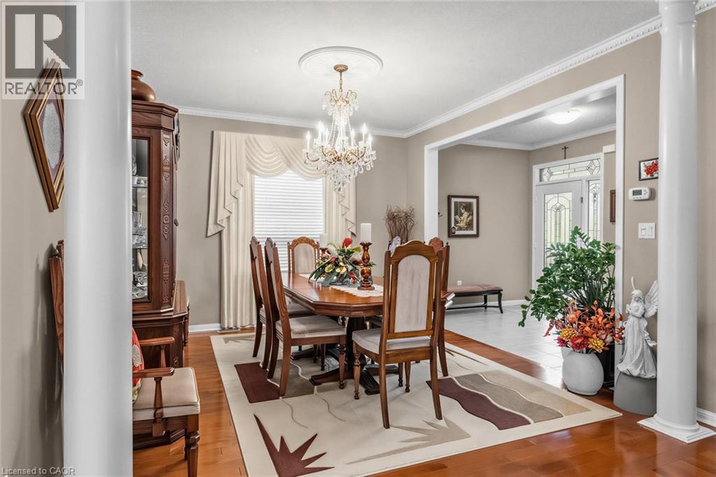 1098 HEPBURN Road - 8