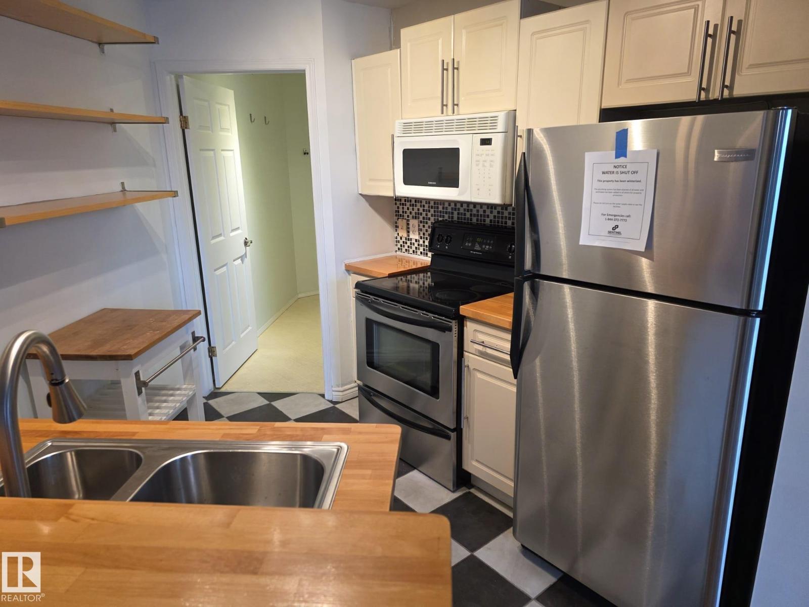 #35 10331 106 ST NW — photo 11
