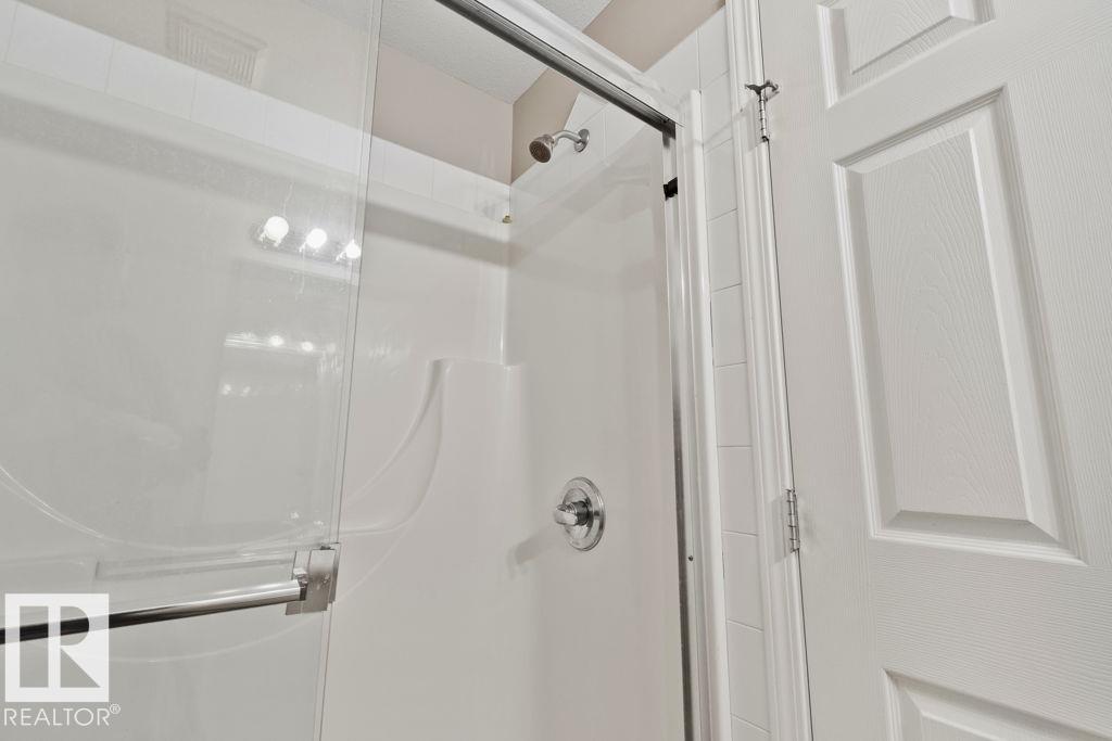 #232 4309 33 ST - 26