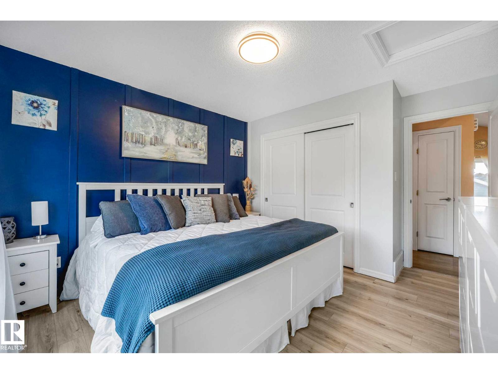16024 12 AV SW — photo 18