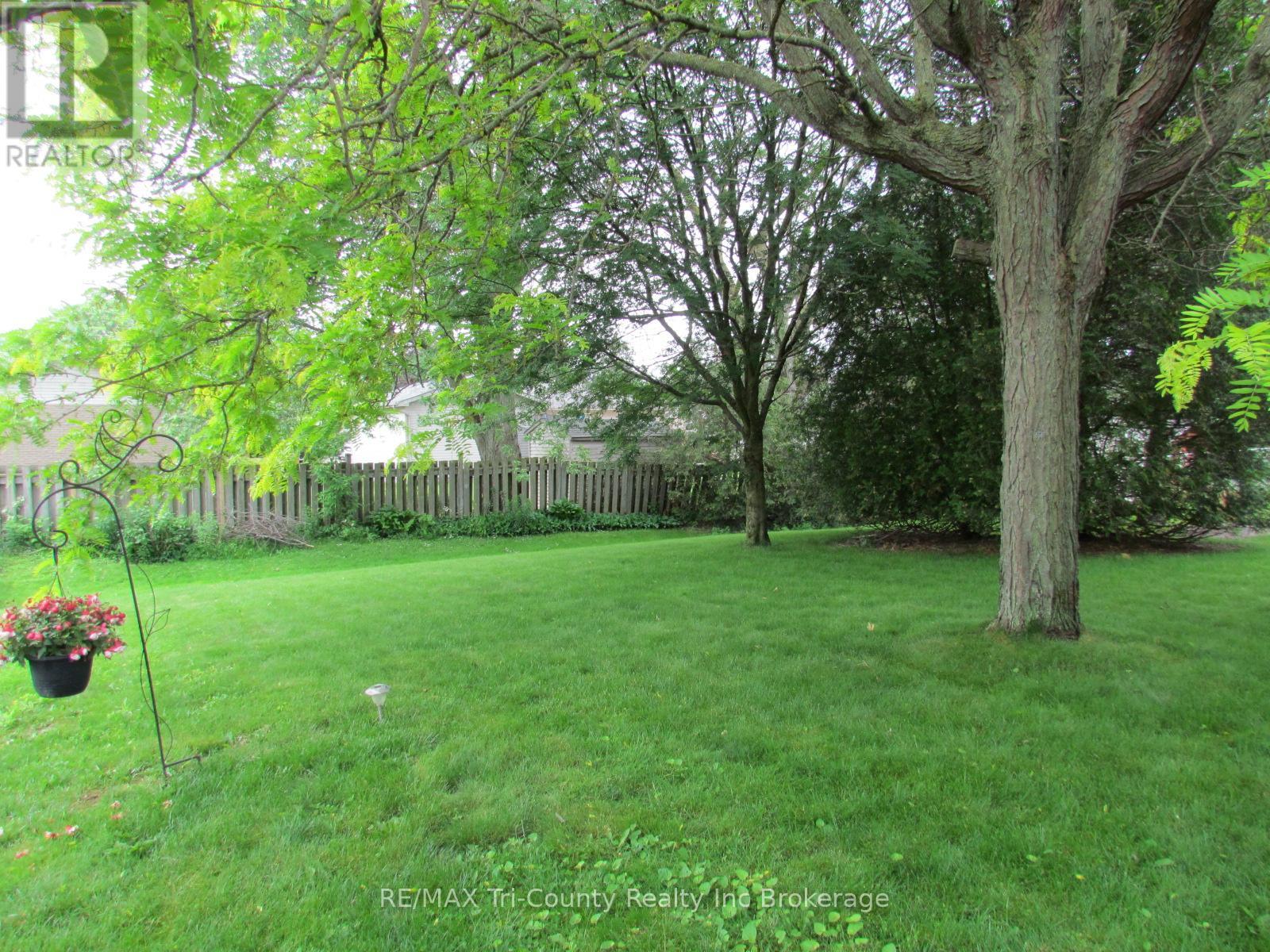 29 BECKETT BOULEVARD - 13