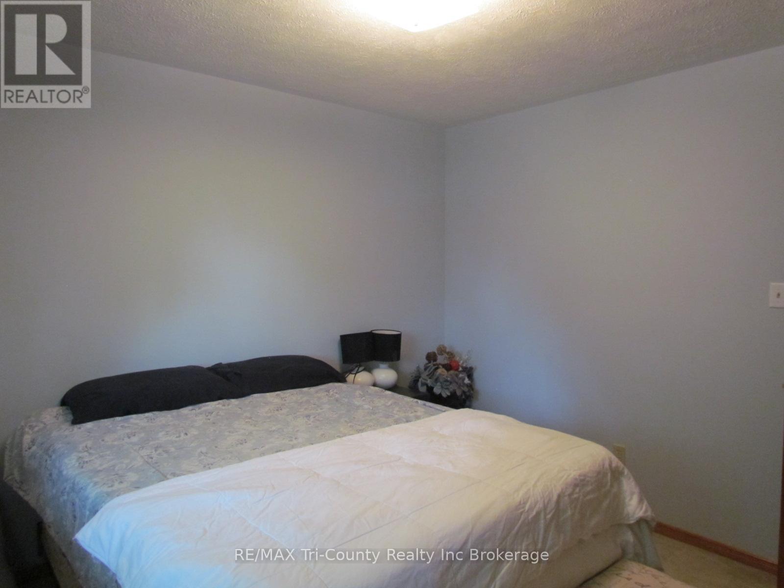 29 BECKETT BOULEVARD - 8