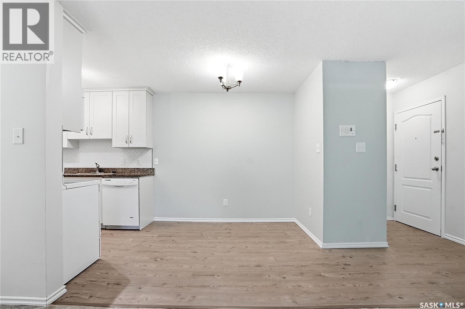 308F 1121 McKercher DRIVE — photo 9