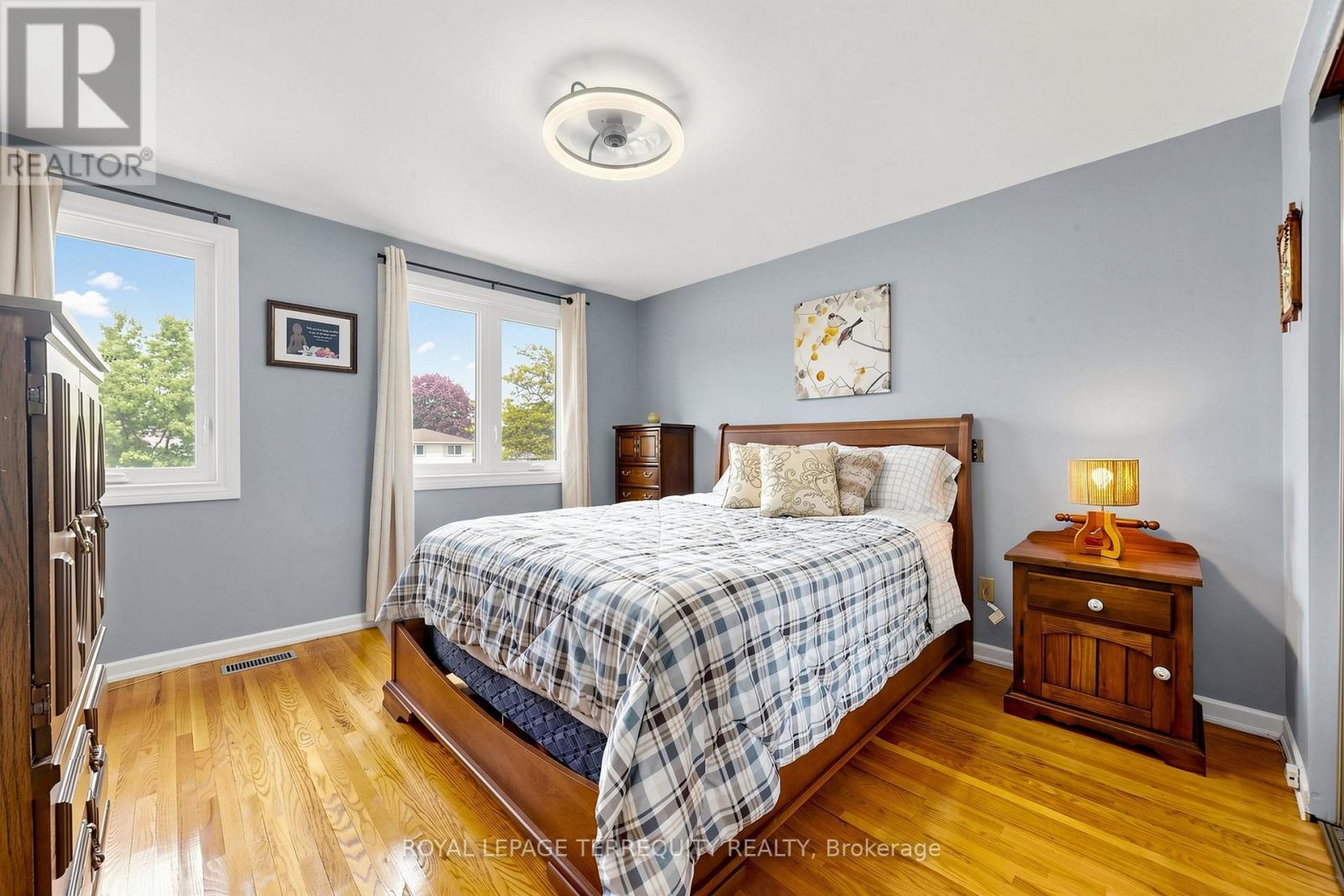 89 DREYER DRIVE - 23