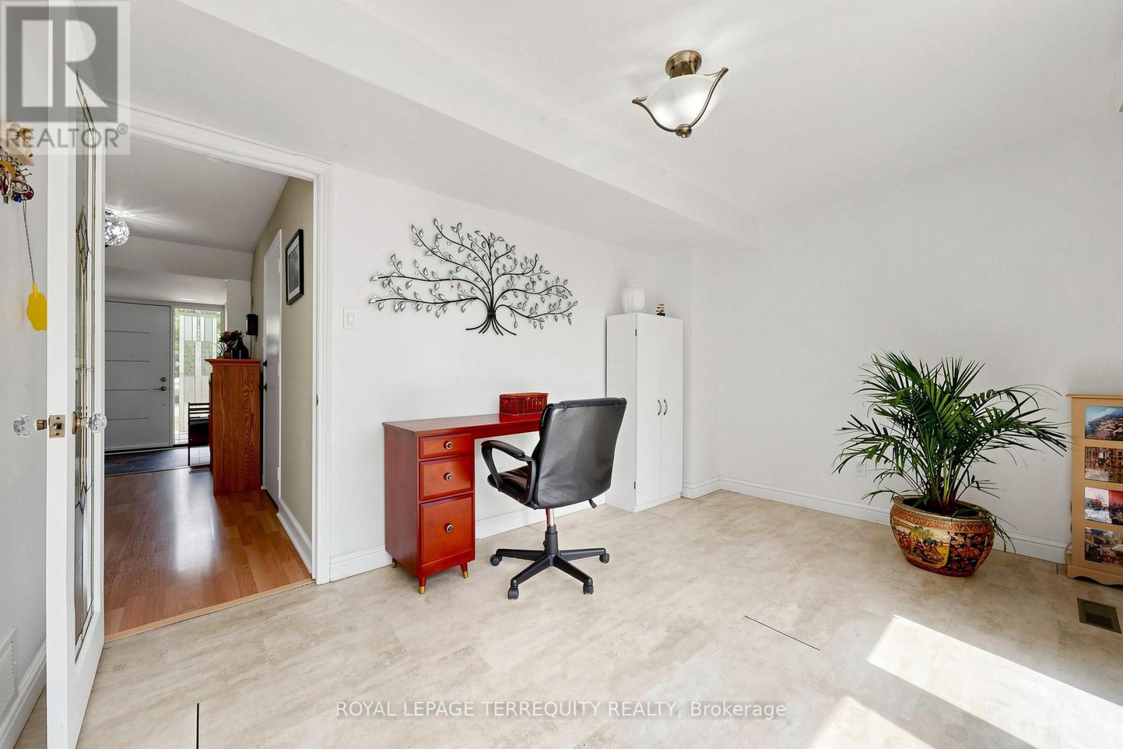 89 DREYER DRIVE - 7