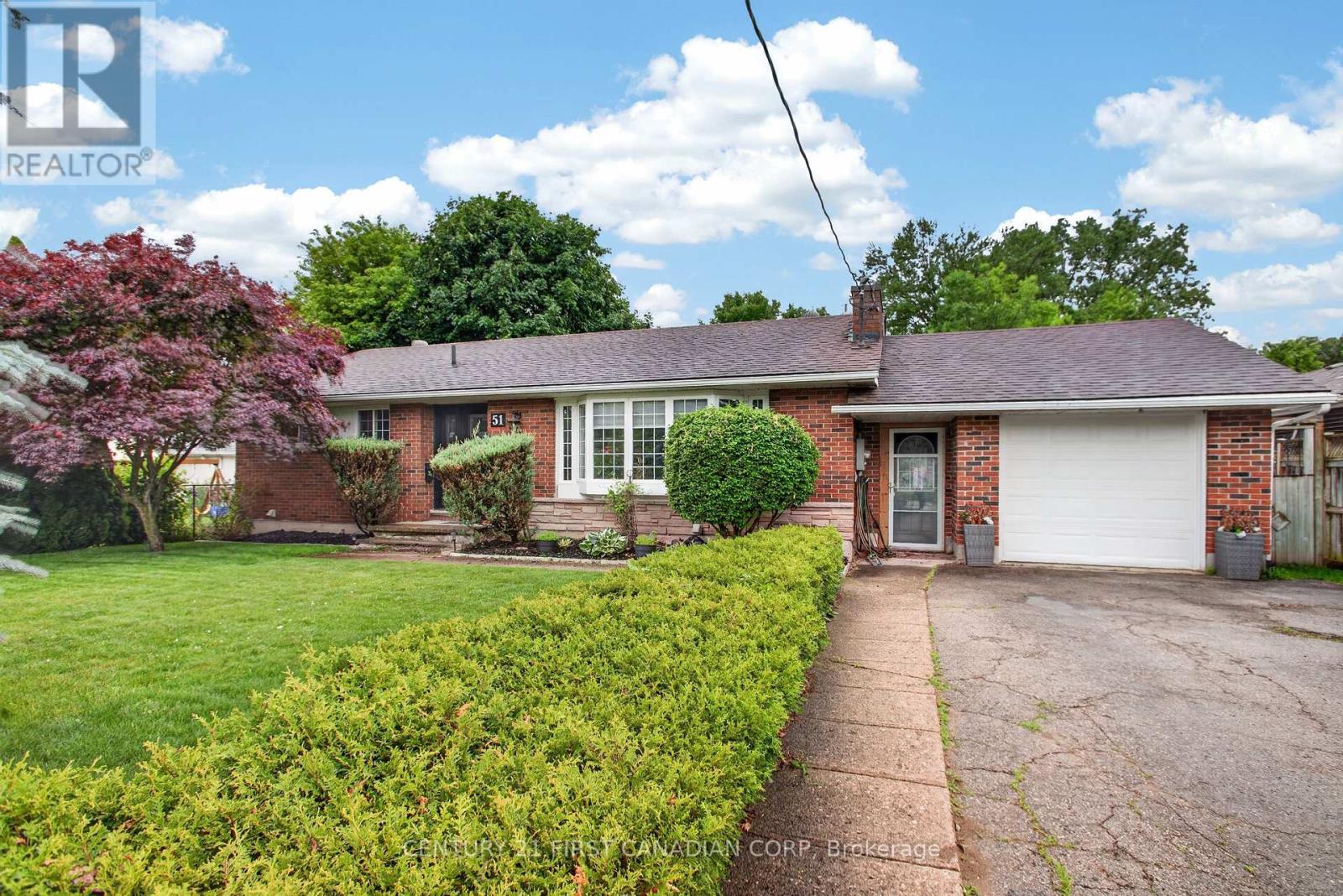 51 BRAESYDE AVENUE - 1