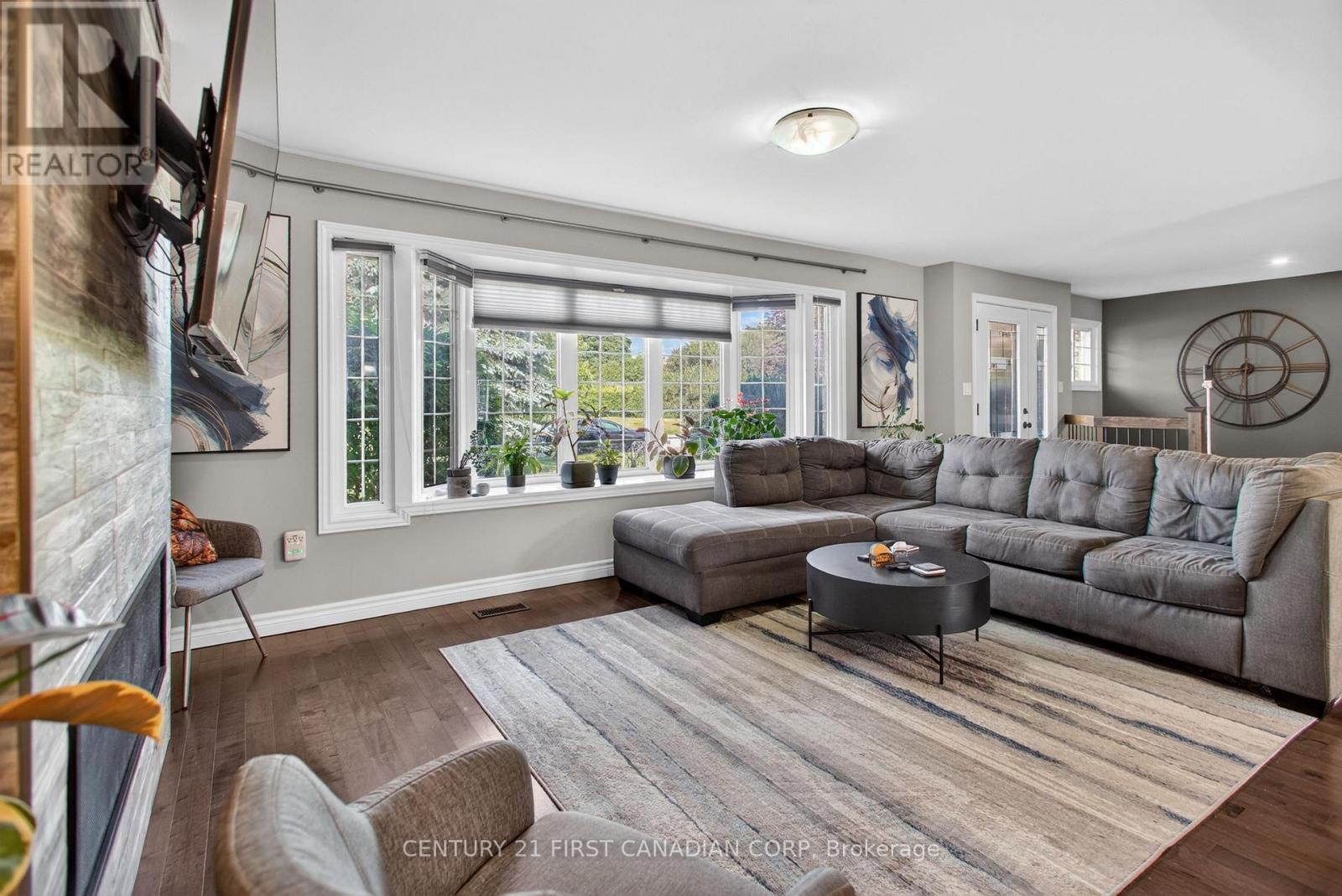 51 BRAESYDE AVENUE - 10
