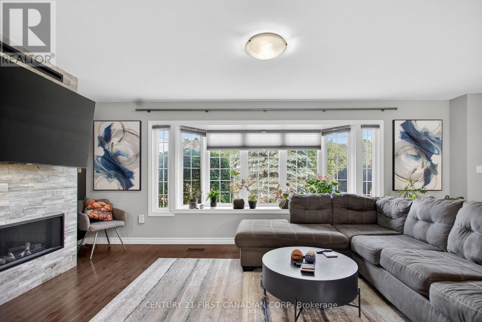 51 BRAESYDE AVENUE - 11