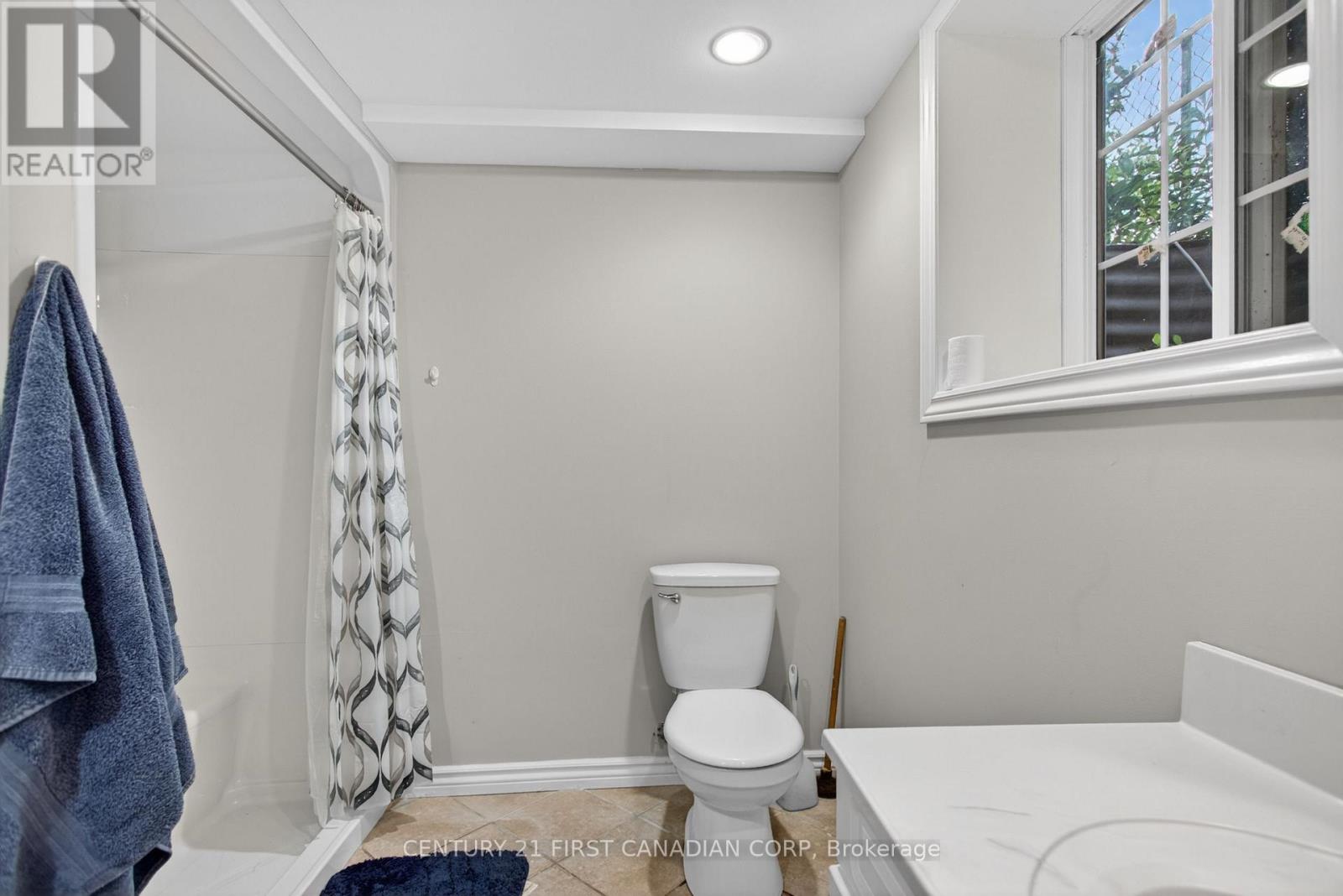 51 BRAESYDE AVENUE - 27