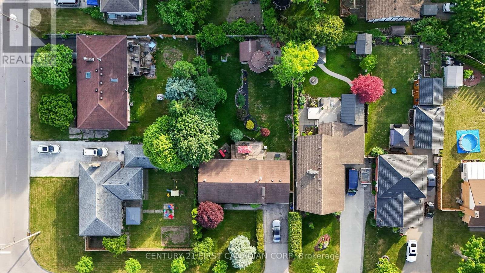 51 BRAESYDE AVENUE - 46