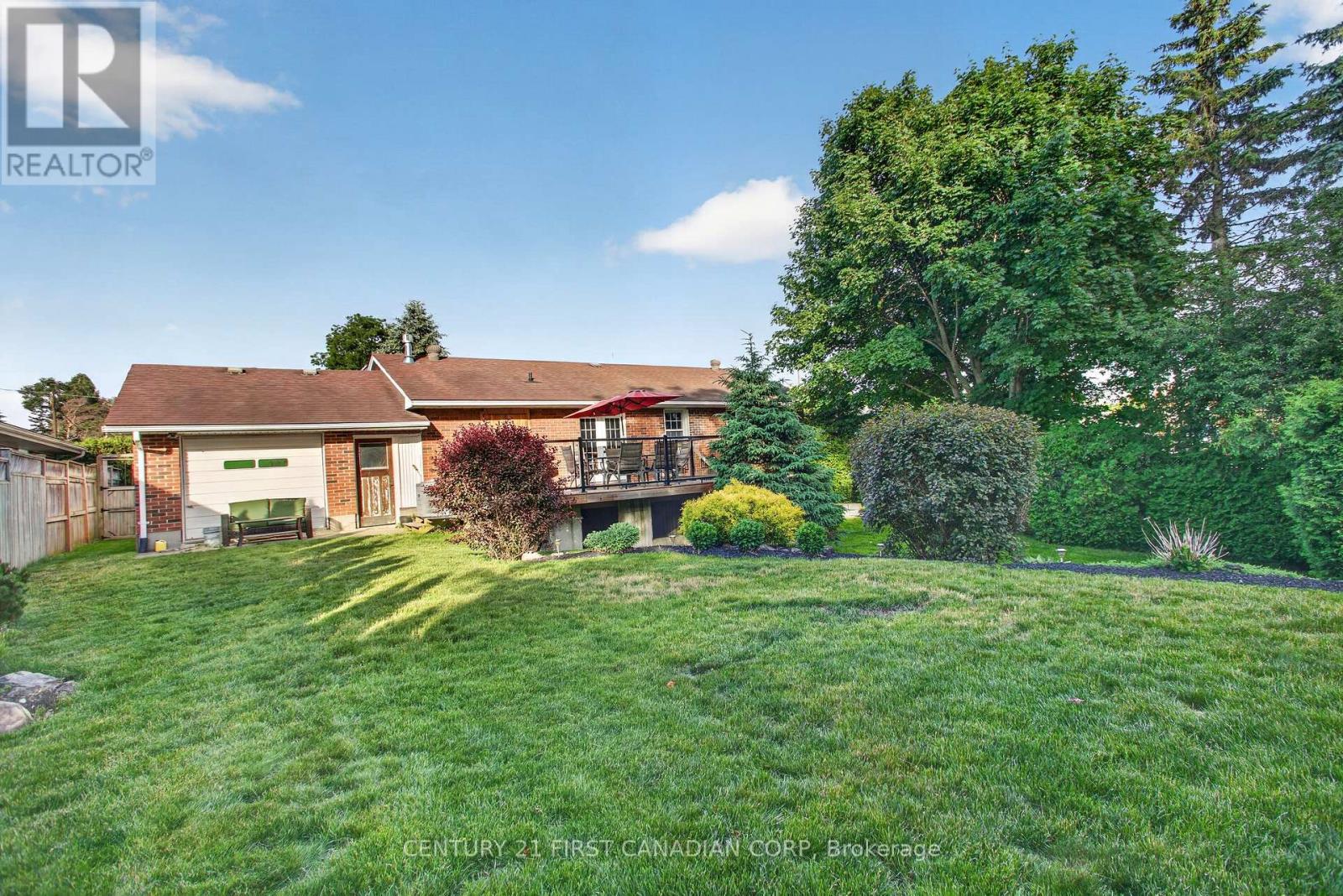 51 BRAESYDE AVENUE - 42