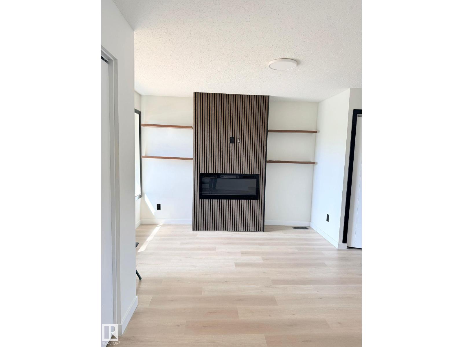 11628 151 AV NW NW - 10