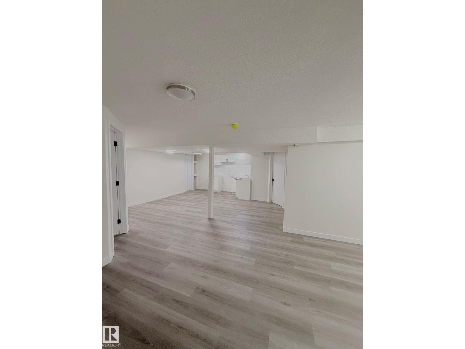11628 151 AV NW NW - 4