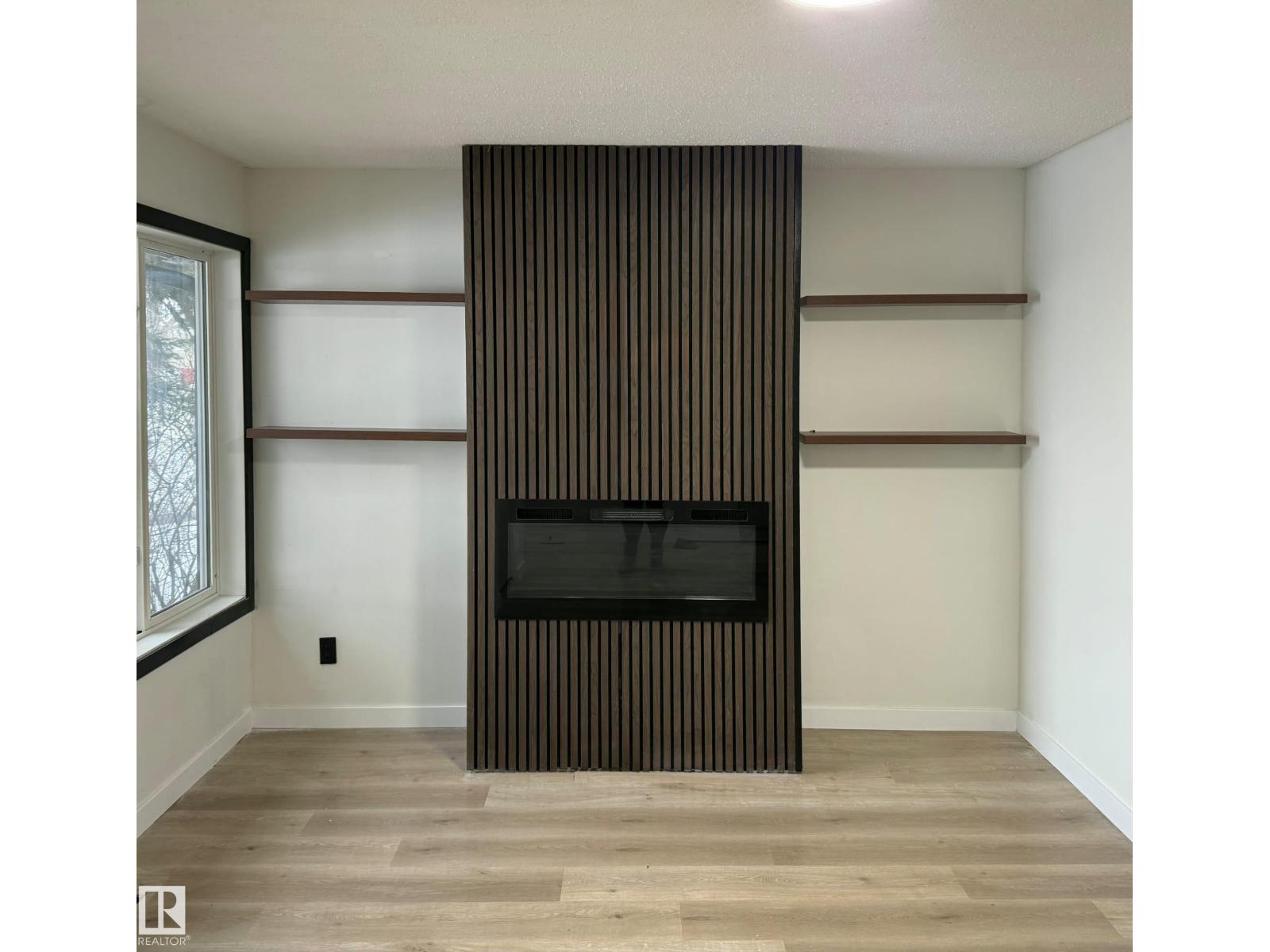 11628 151 AV NW NW - 22