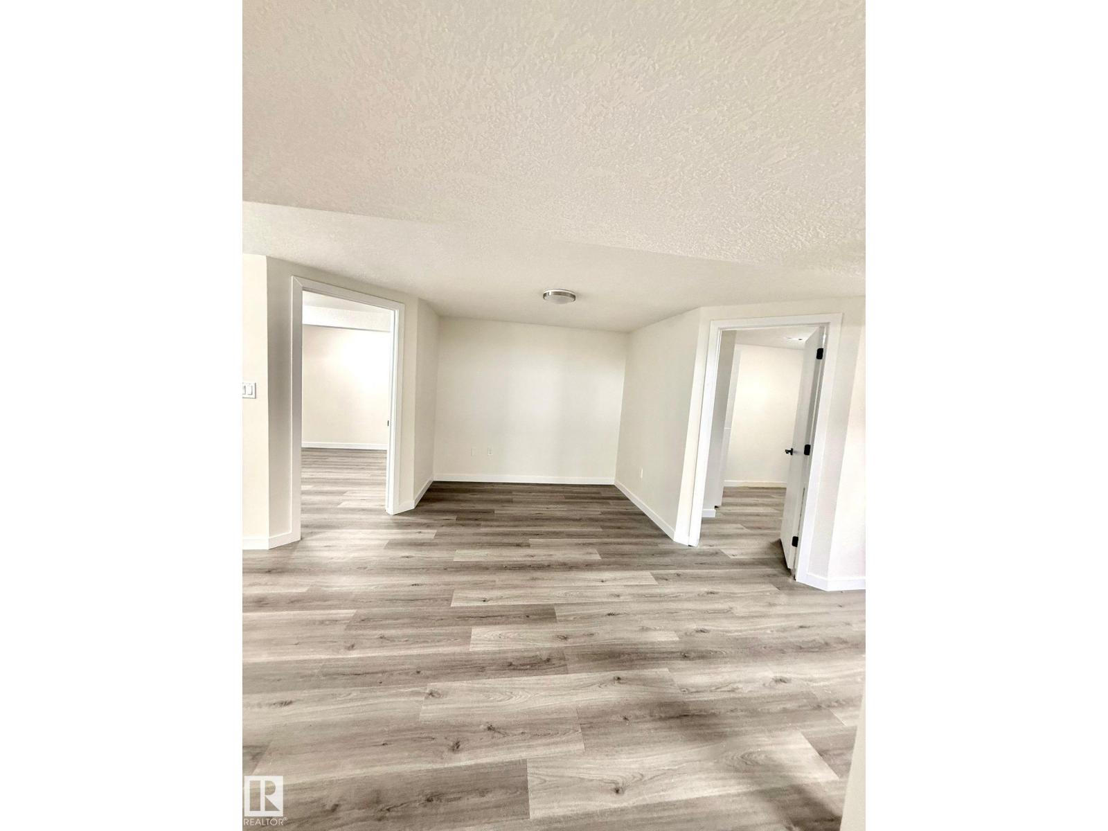 11628 151 AV NW NW - 9