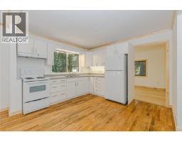 128 Sunset Dr, Salt Spring, BC V8K1L3 Photo 12