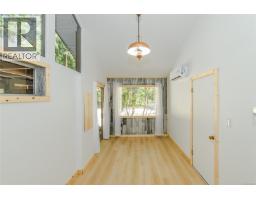 128 Sunset Dr, Salt Spring, BC V8K1L3 Photo 15