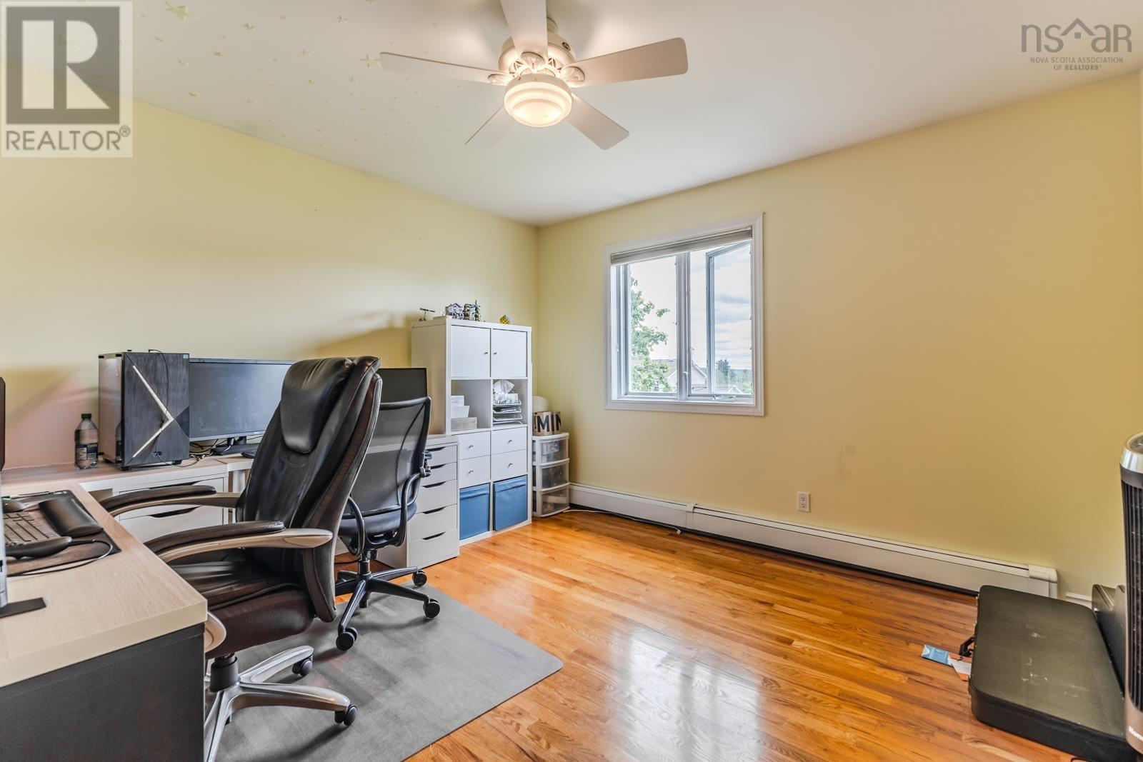 252 BLUE HERON Drive - 32