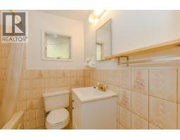 128 Sunset Dr, Salt Spring, BC V8K1L3 Photo 23
