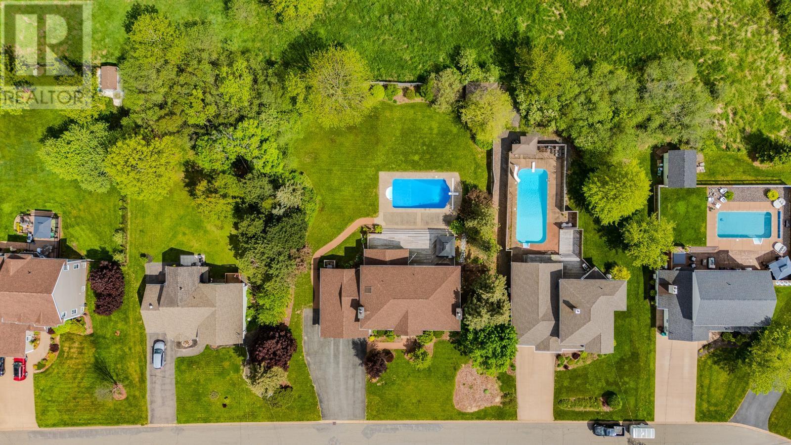 252 BLUE HERON Drive - 45