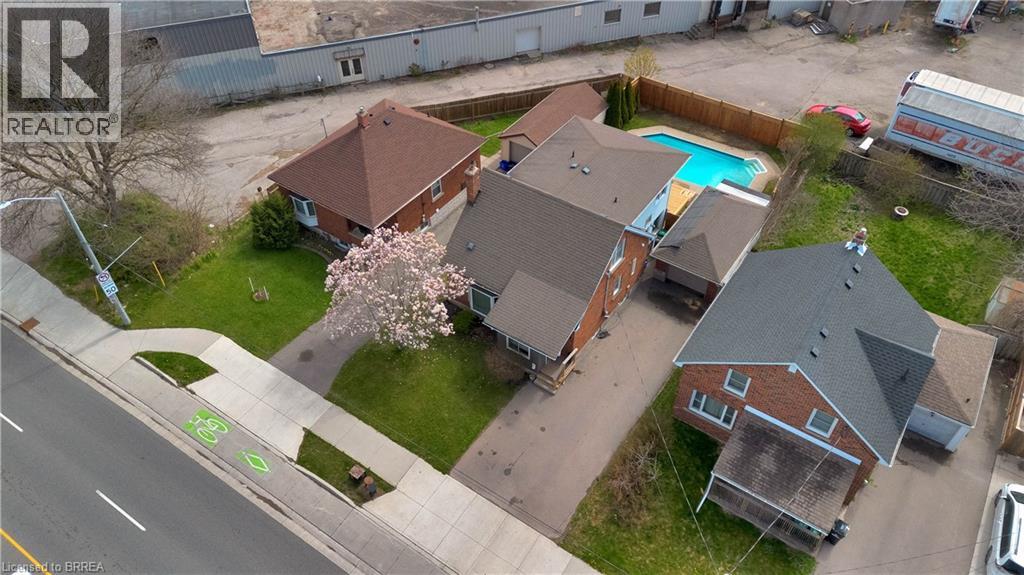 371 OTTAWA Street S - 43