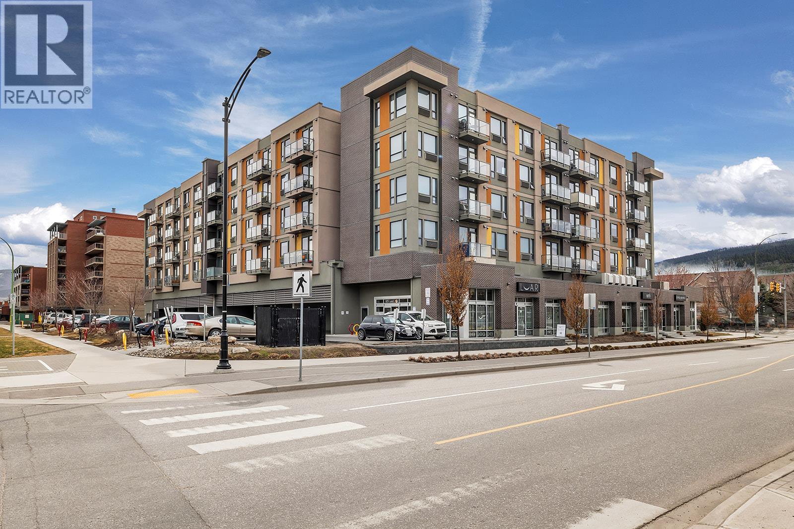#302 925 Leon Avenue - 15