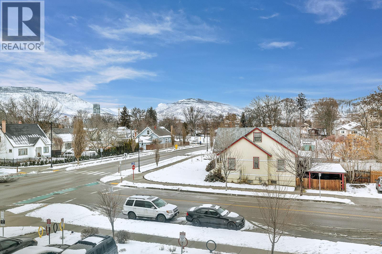 #302 925 Leon Avenue - 10