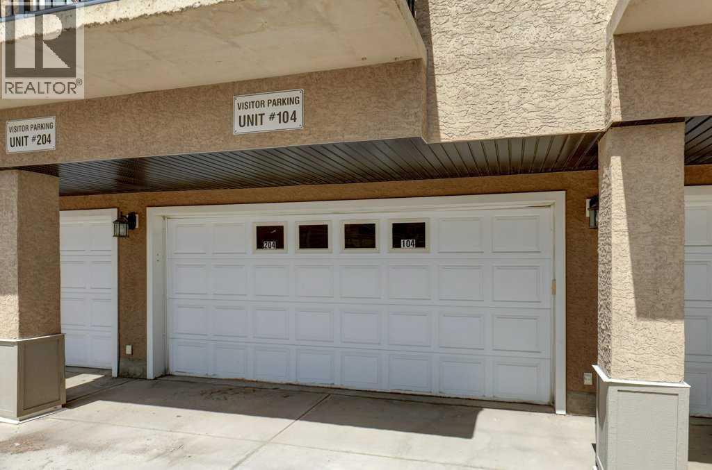 #104 449 20 Avenue NE - 26