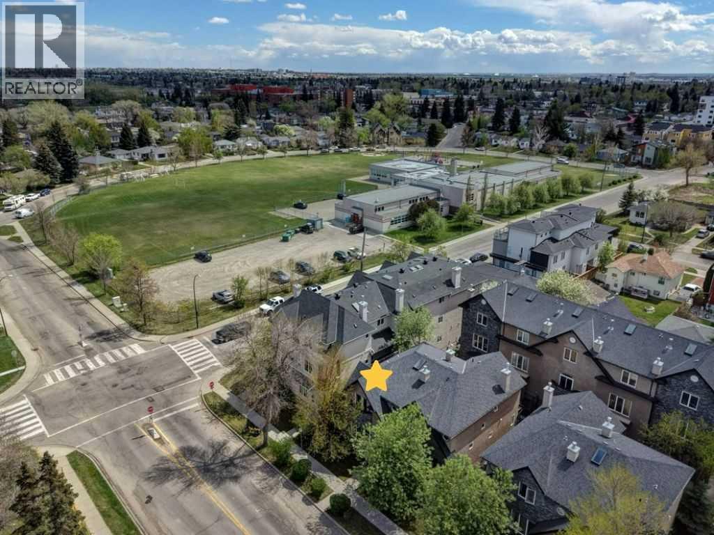 #104 449 20 Avenue NE - 31