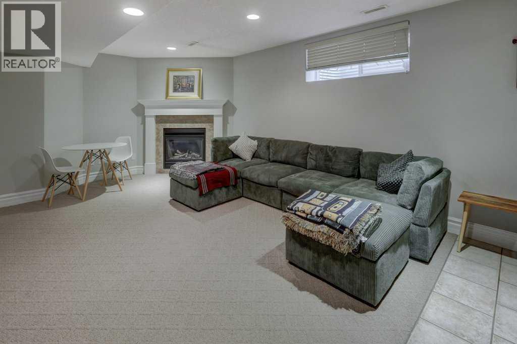 #104 449 20 Avenue NE - 21