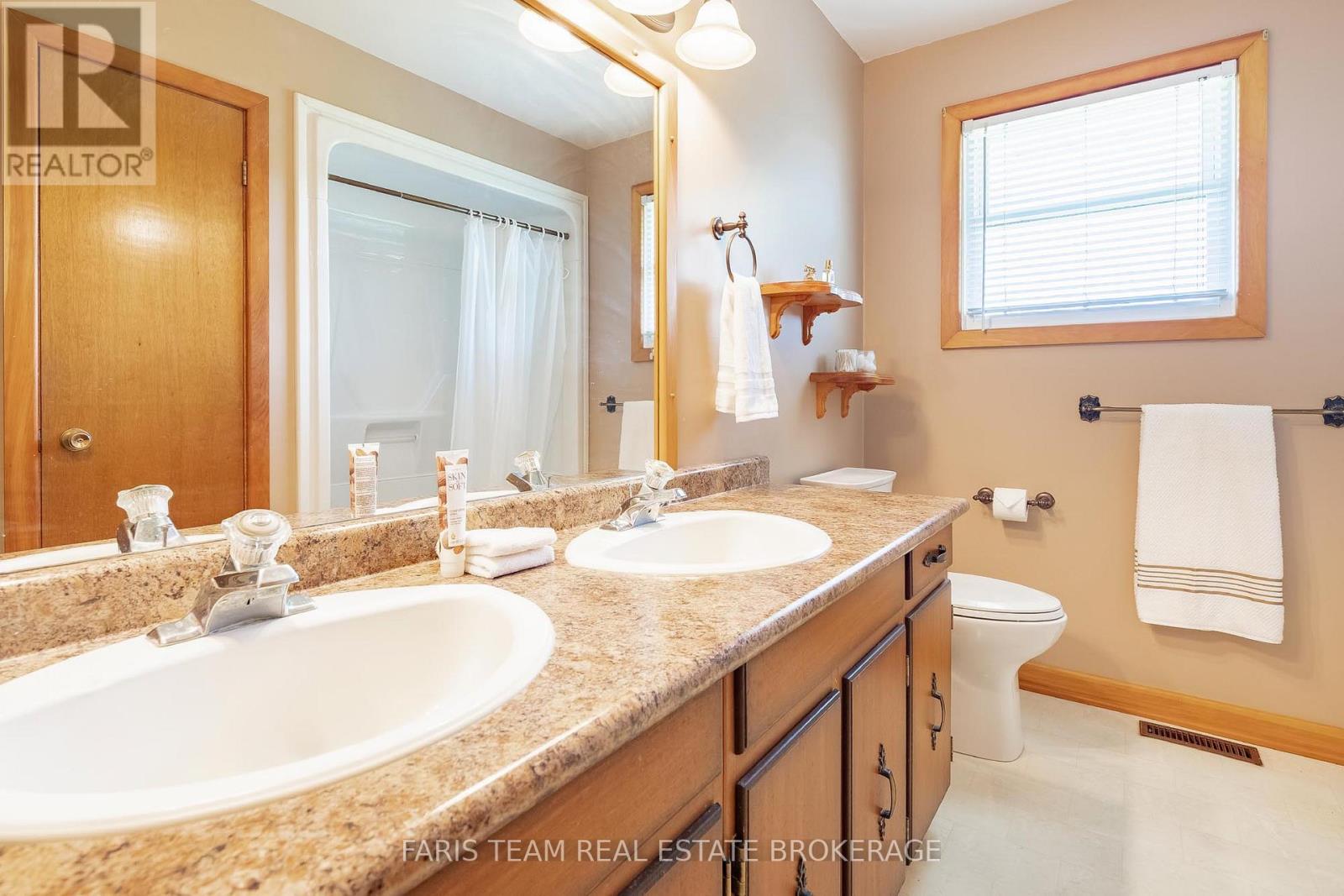2966 GEORGE JOHNSTON ROAD - 29