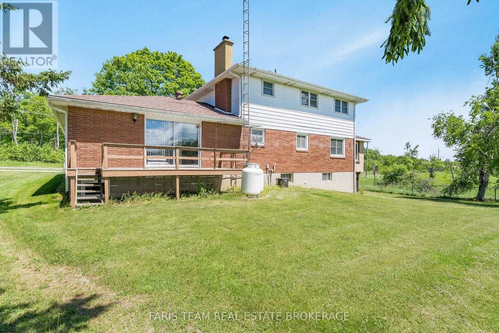 2966 GEORGE JOHNSTON ROAD - 34