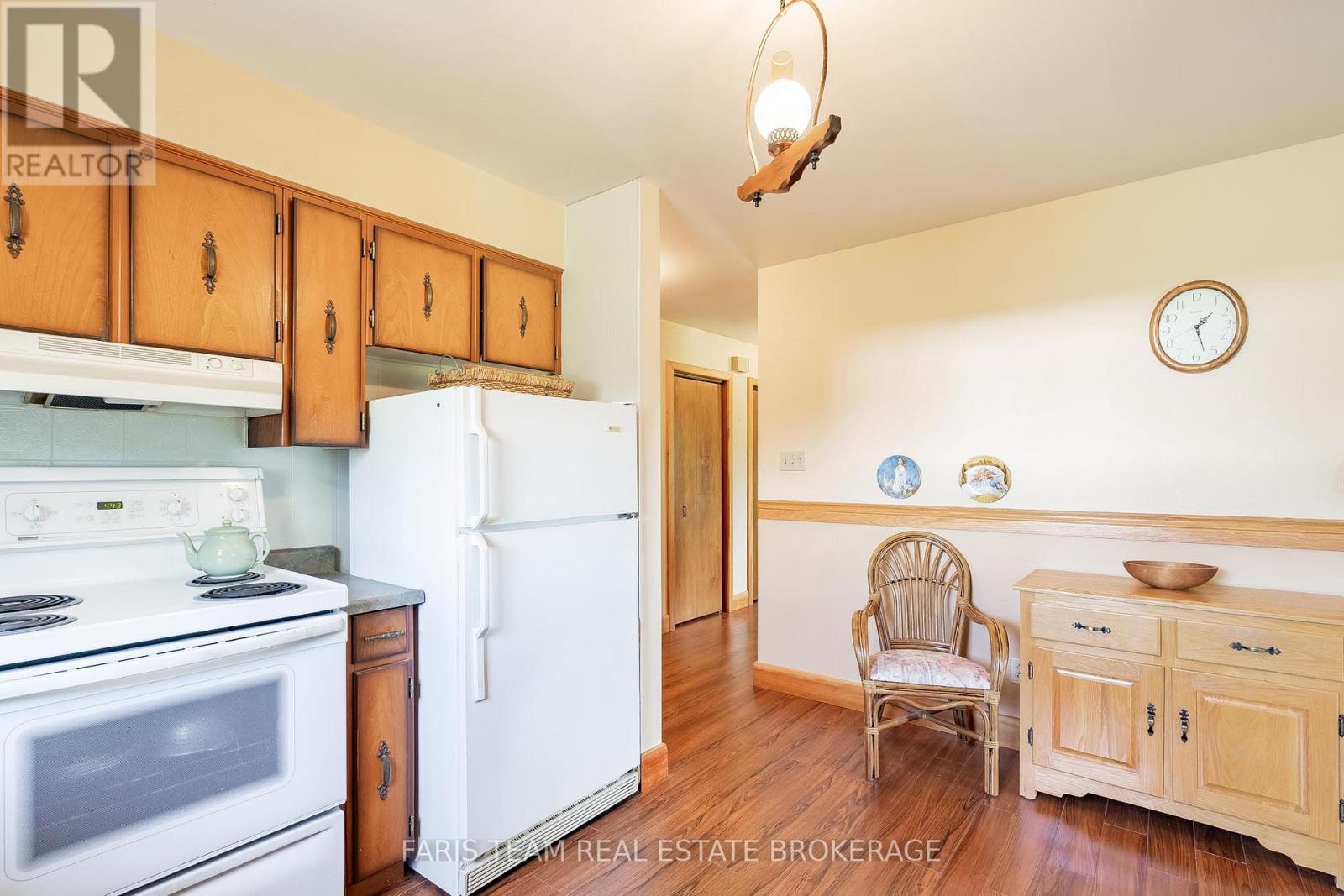 2966 GEORGE JOHNSTON ROAD - 8