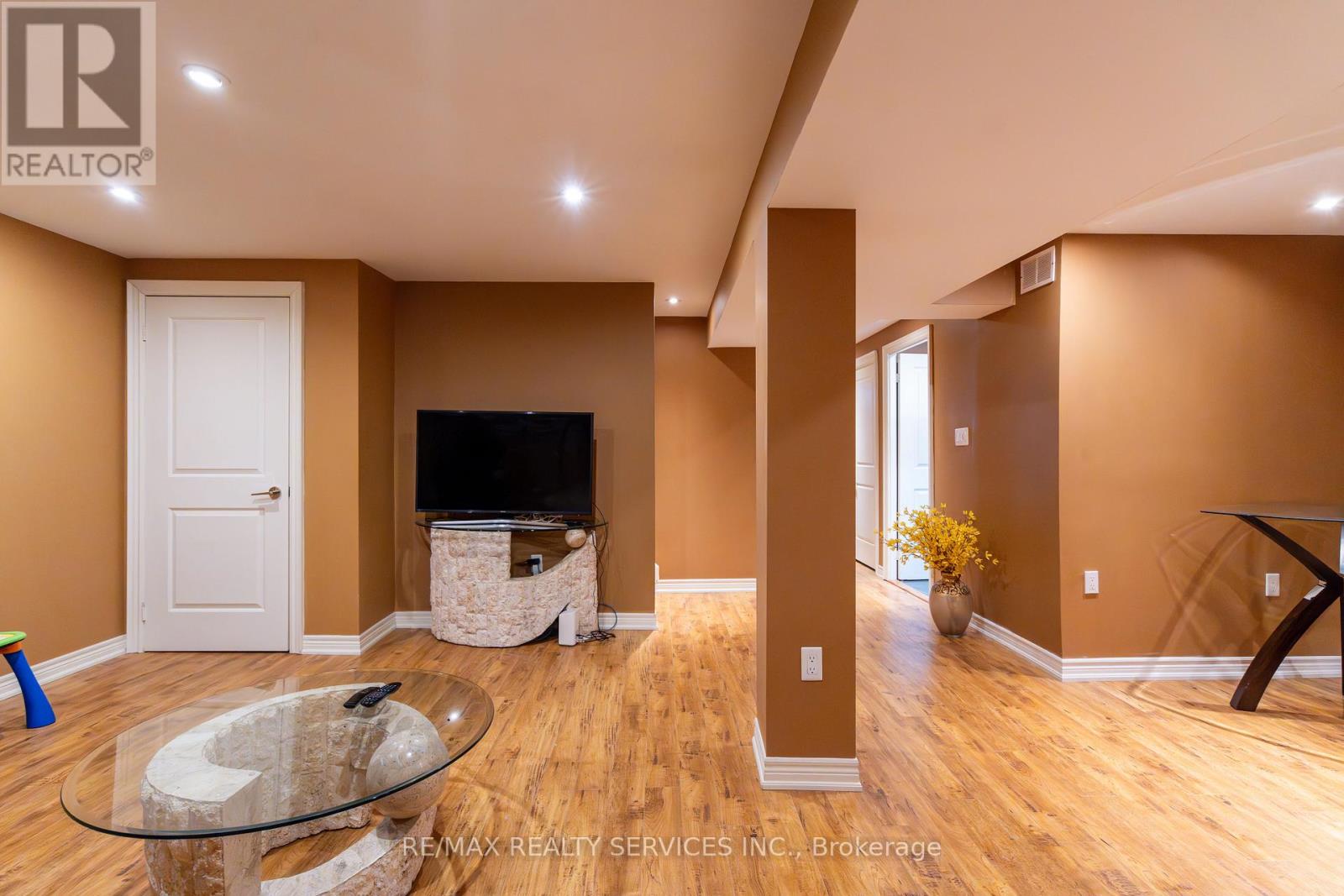 112 AMARANTH CRESCENT - 30
