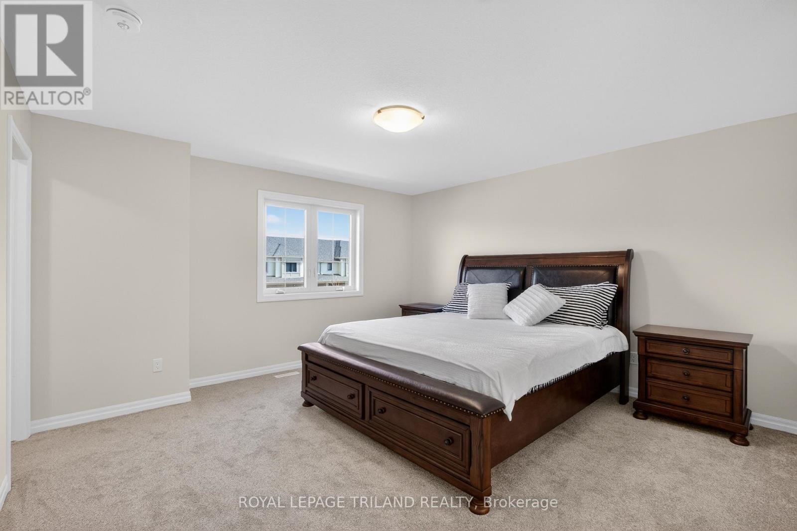 102 CORTLAND TERRACE - 23