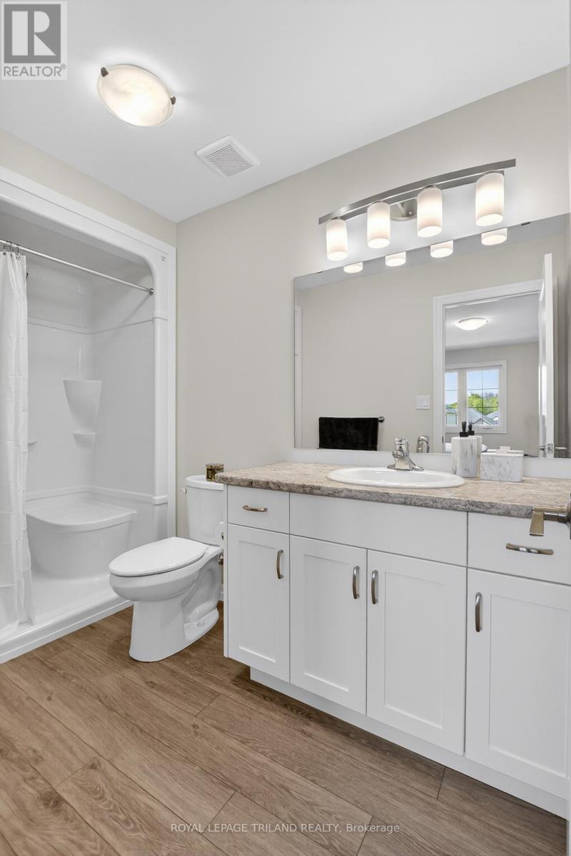 102 CORTLAND TERRACE - 27