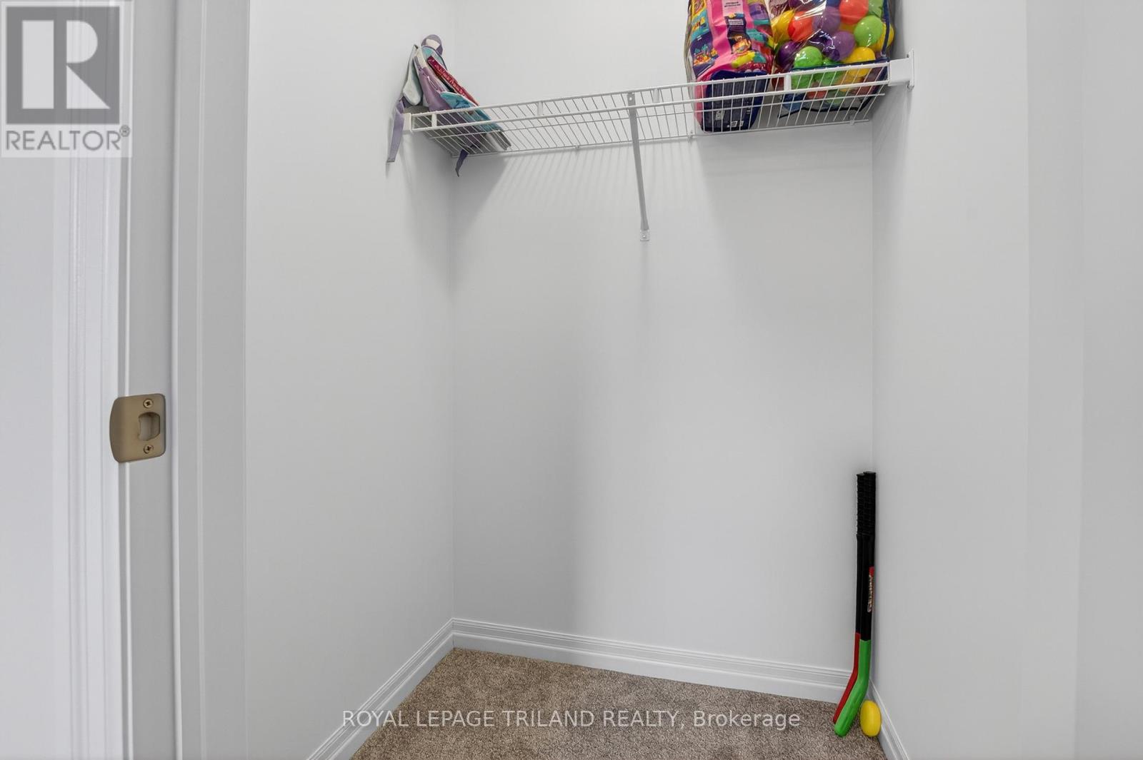 102 CORTLAND TERRACE - 35