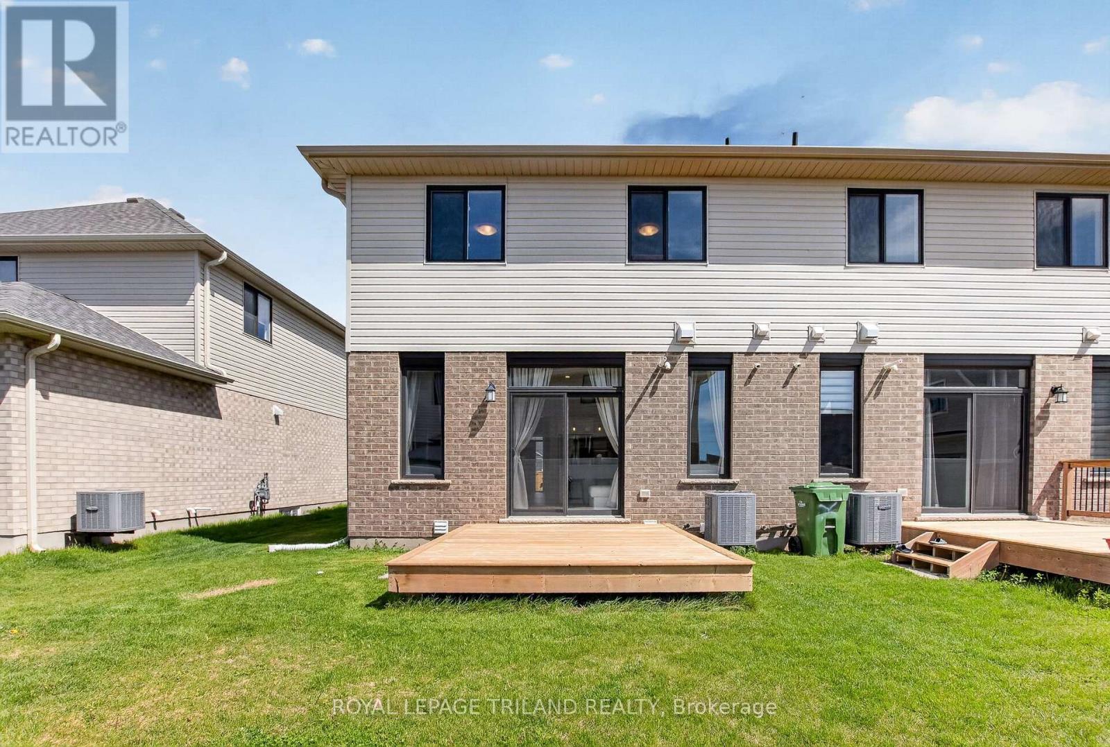 102 CORTLAND TERRACE - 43